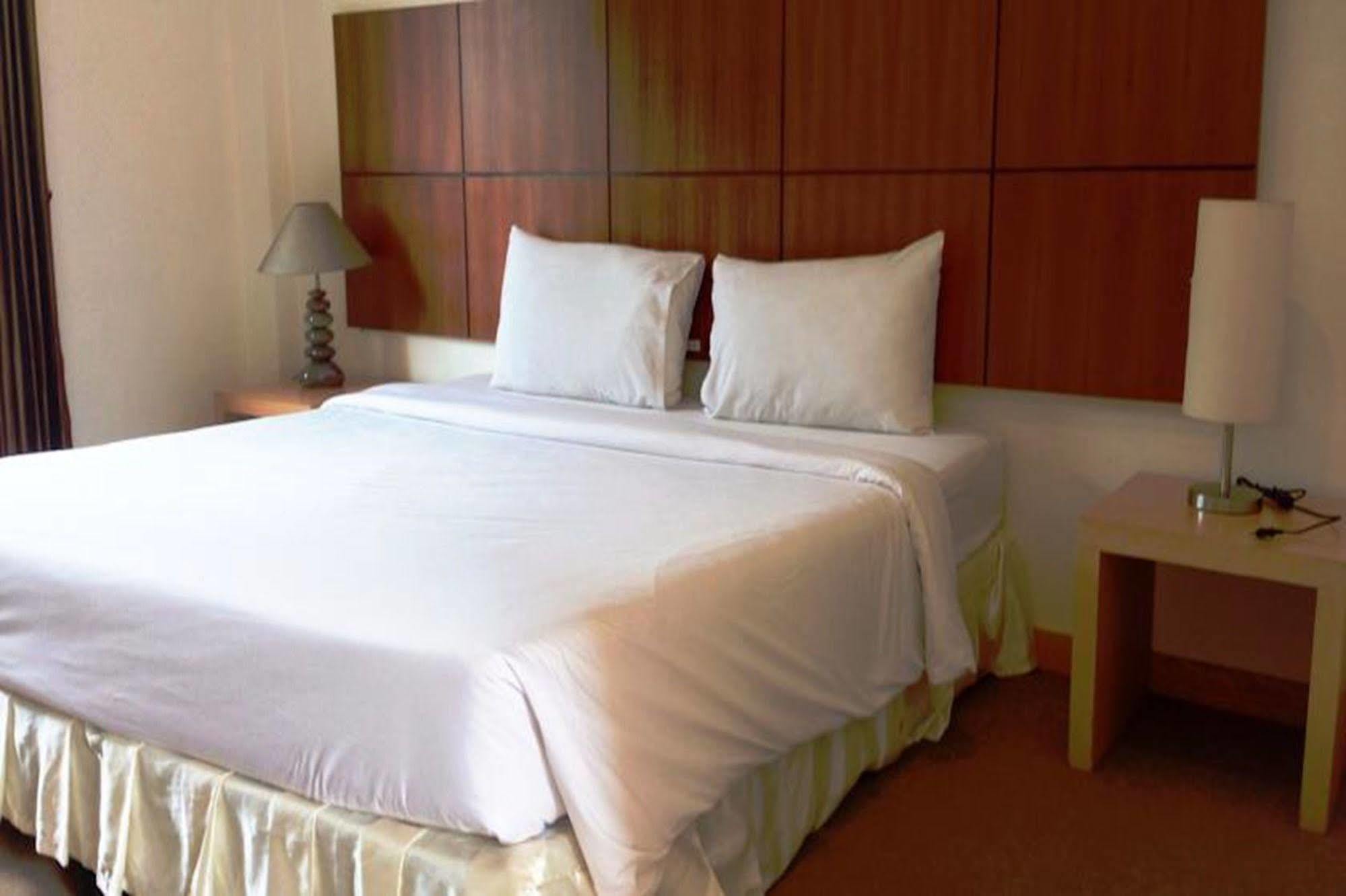 Myqxpress.Chaweng Hotel Koh Samui Buitenkant foto
